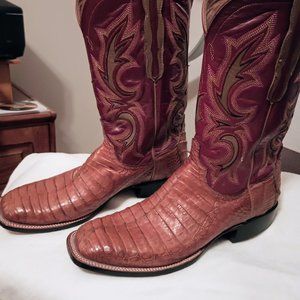Lucchese size 13 D Vamp Caiman Belly alligator , Exotic, leather ,Honey brown